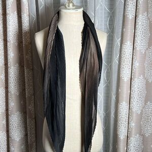 Sheer ombré Scarf
